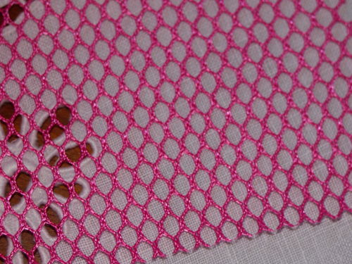 Coupon de tissus Filet Mesh Fabric  fuchsia