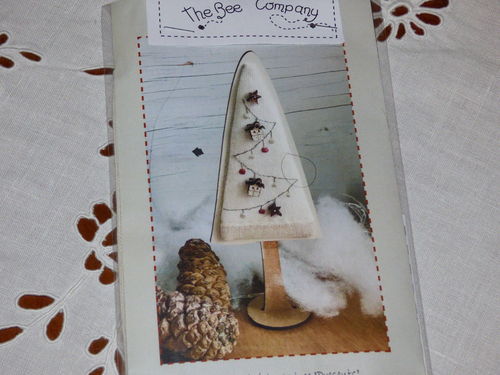 Kit de patch "sapin de noël (christmas tree presents)"  petit modèle de The bee company