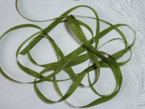 Ruban de soie de largeur 4mm vert