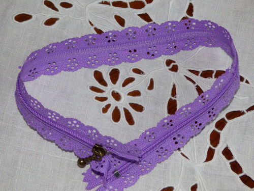 Fermeture éclair dentelle 35 cm violet