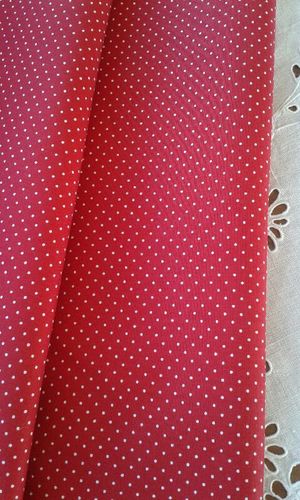 Coupon tissus coton rouge à pois blanc 50* 74cm