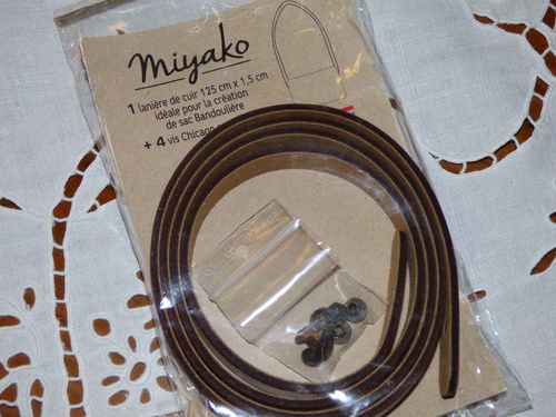 Anse de sac lanières Miyako largeur 1.5cm marron clair